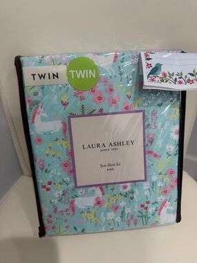Laura Ashley Blue/Pink/White Magical Unicorns & Flowers TWIN Sheet Set